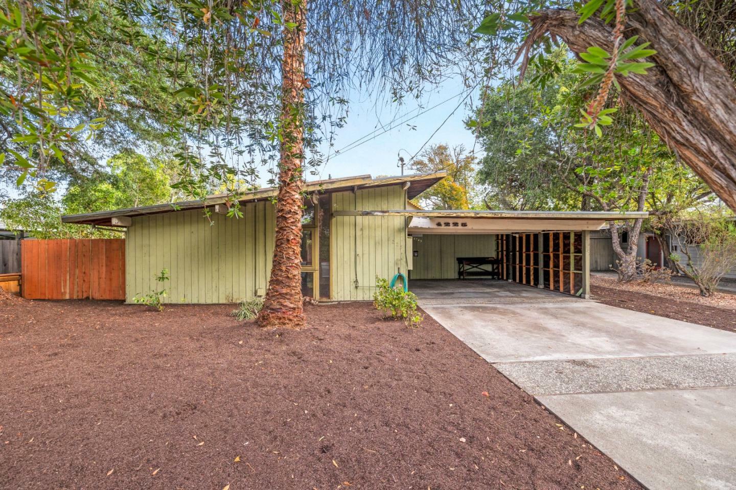 Property Photo:  4225 Park Boulevard  CA 94306 