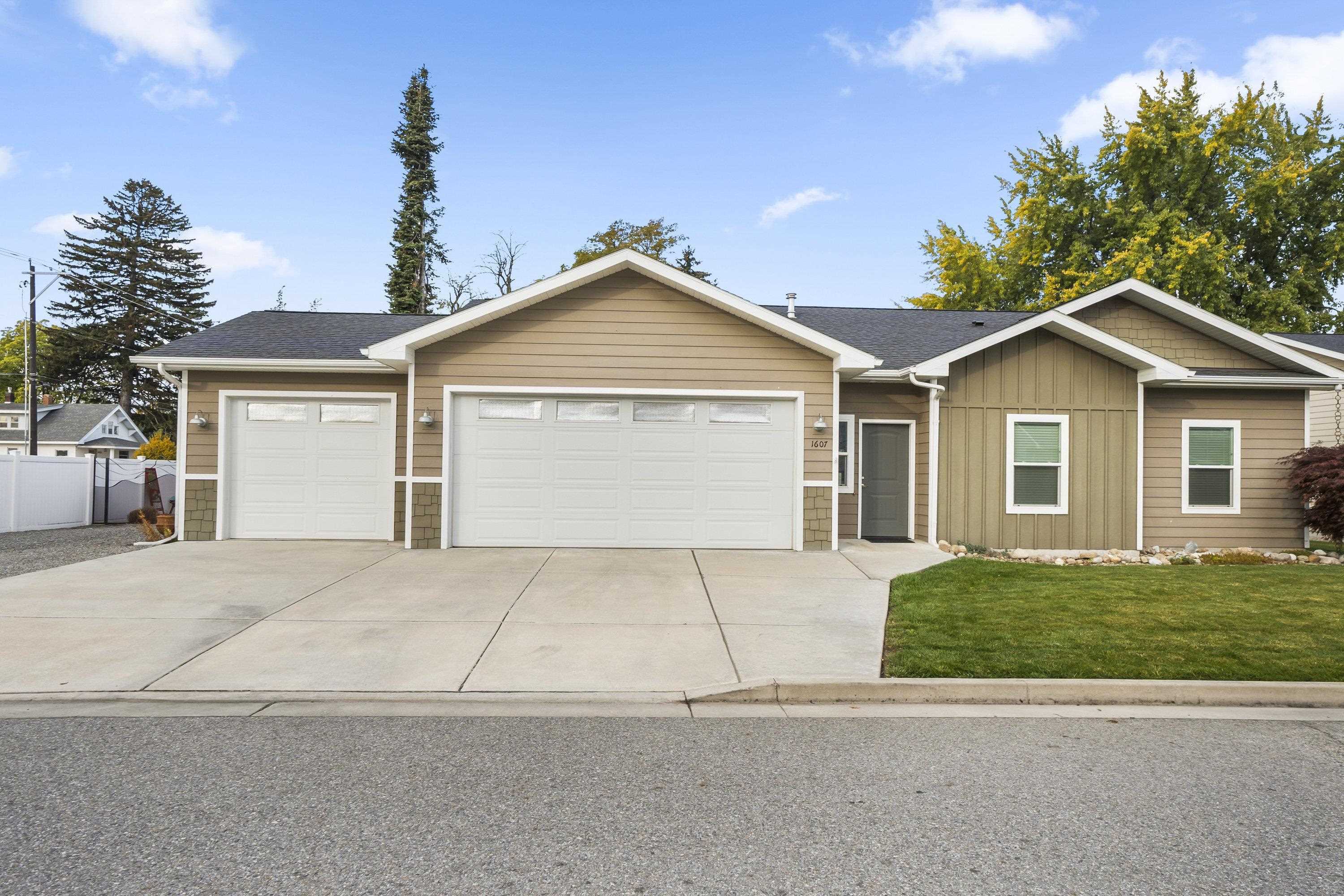 1607 N Corbin Ln  Spokane Valley WA 99016 photo