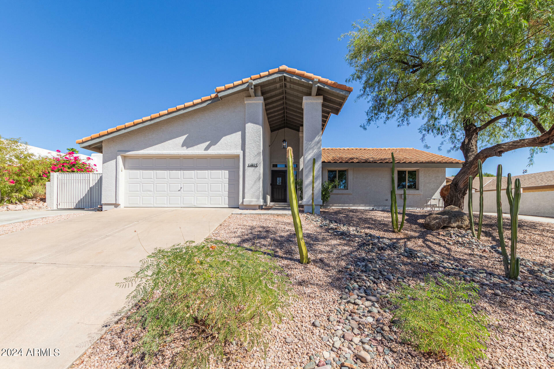 14817 N Calle Del Prado --  Fountain Hills AZ 85268 photo