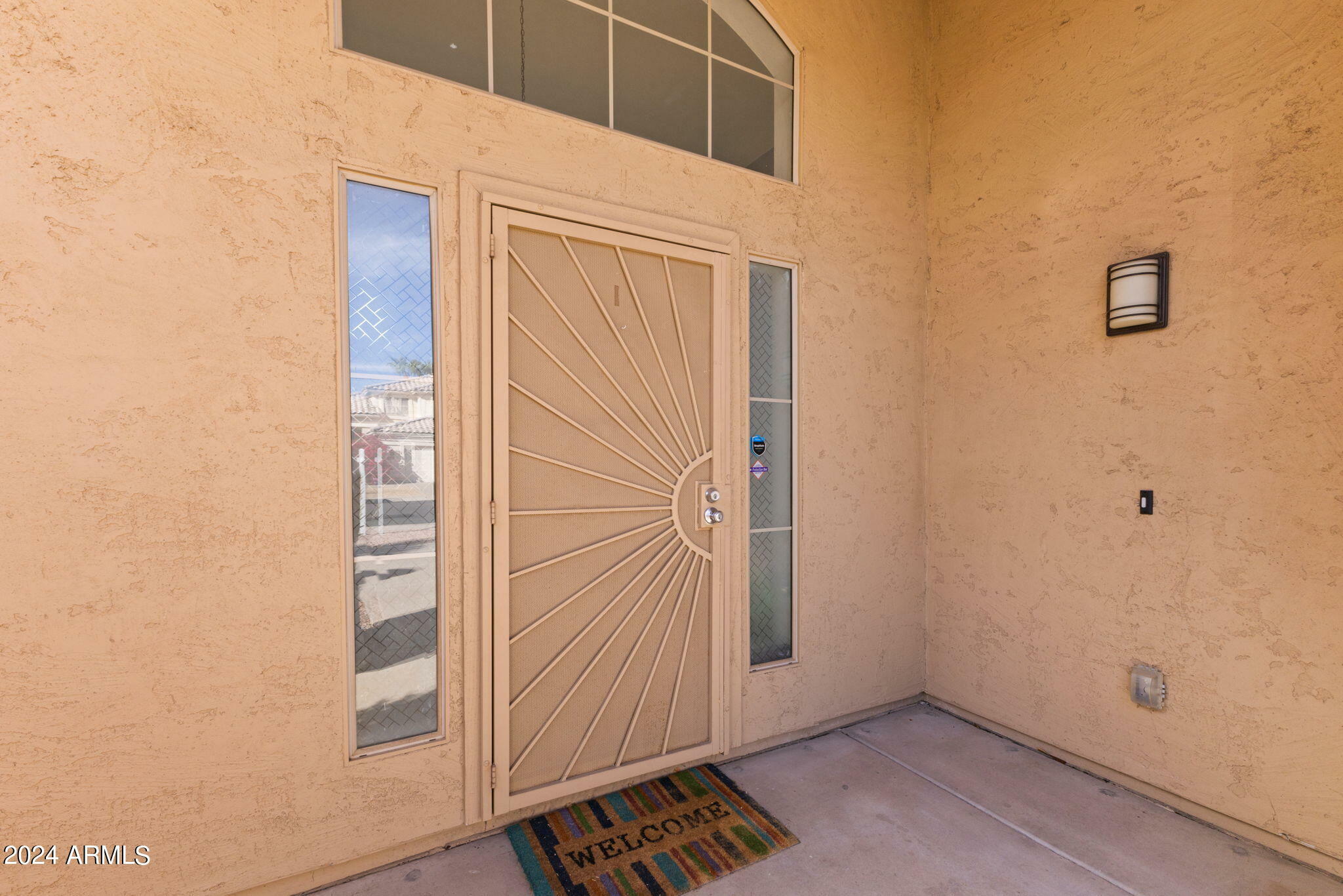 Property Photo:  343 W Bolero Drive  AZ 85284 