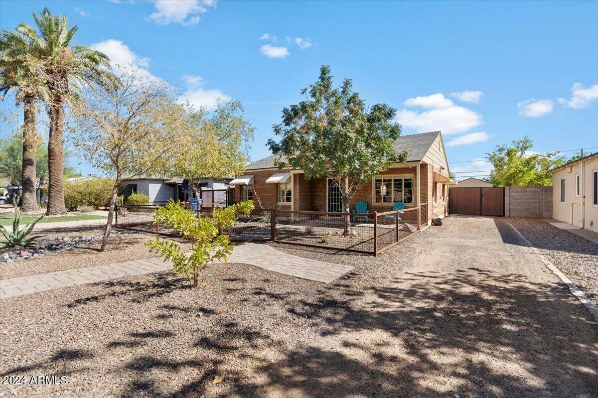 Property Photo:  1629 N 16th Avenue  AZ 85007 