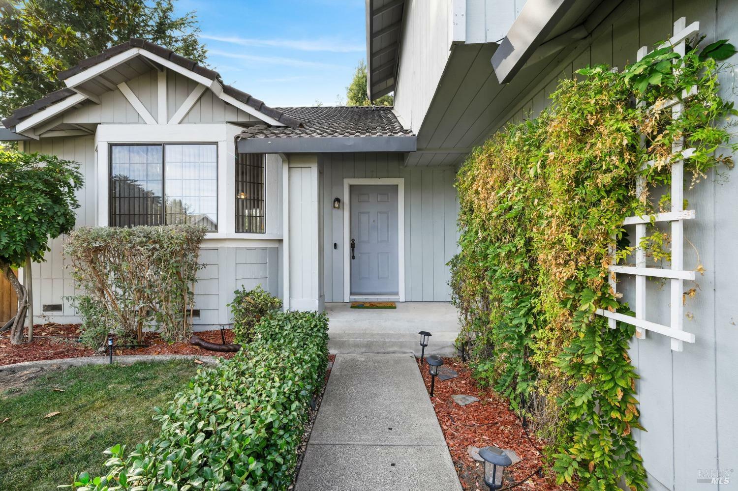 Property Photo:  124 Luann Court  CA 95492 