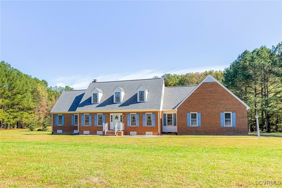 Property Photo:  11168 Woodstock Heights Drive  VA 23059 