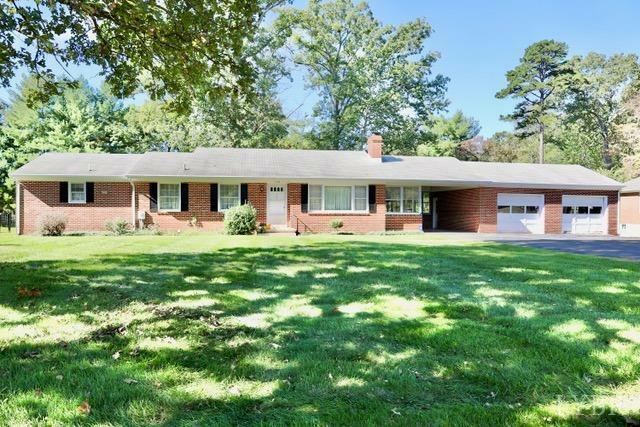 Property Photo:  1549 Oakwood Street  VA 24523 