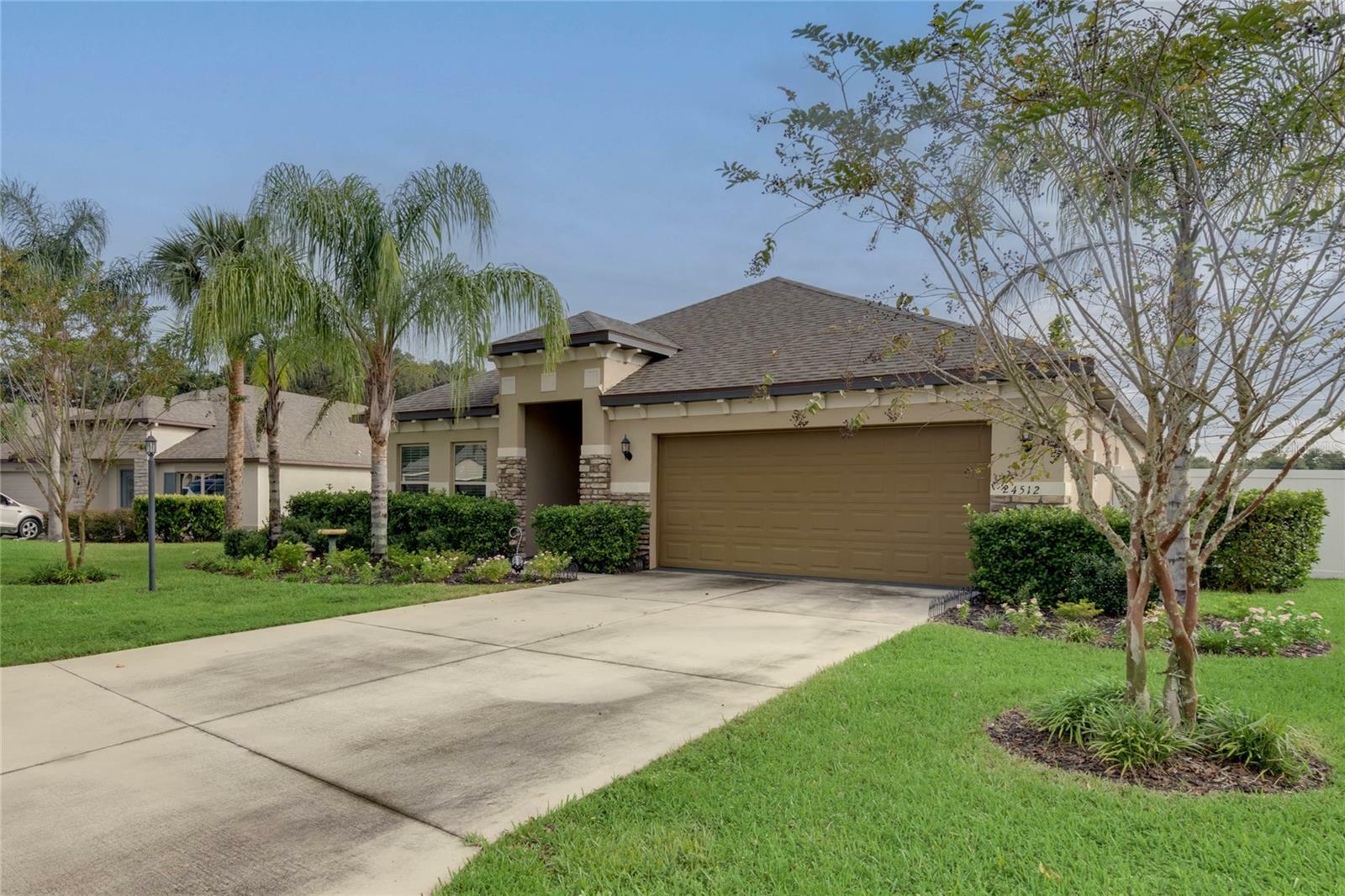 Property Photo:  24512 Woodhill Court  FL 32776 