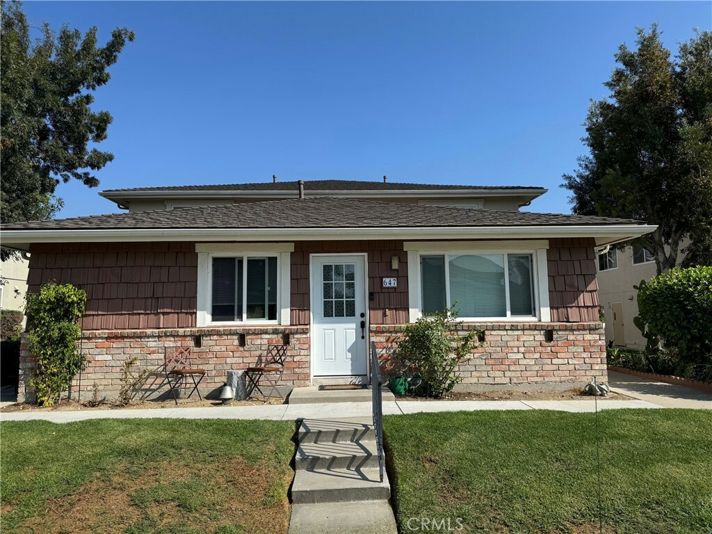 647 Paseo Esmeralda  Newbury Park CA 91320 photo