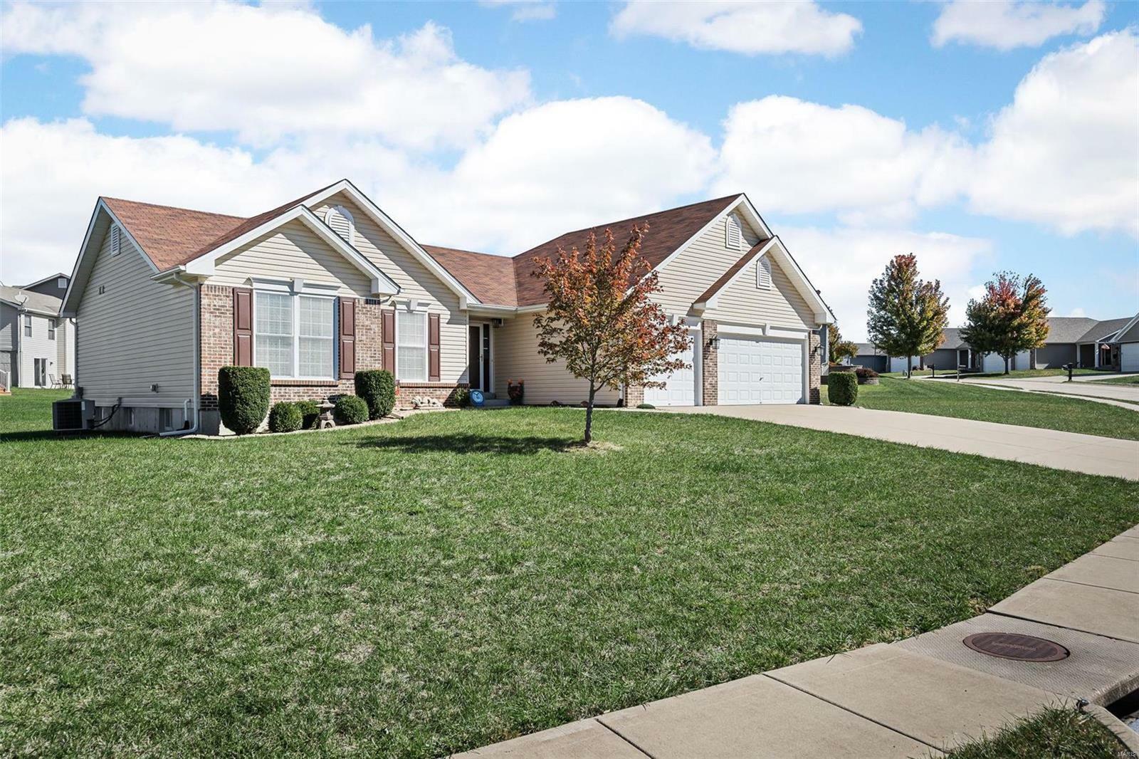 Property Photo:  151 Riverdale Woods Circle  MO 63366 