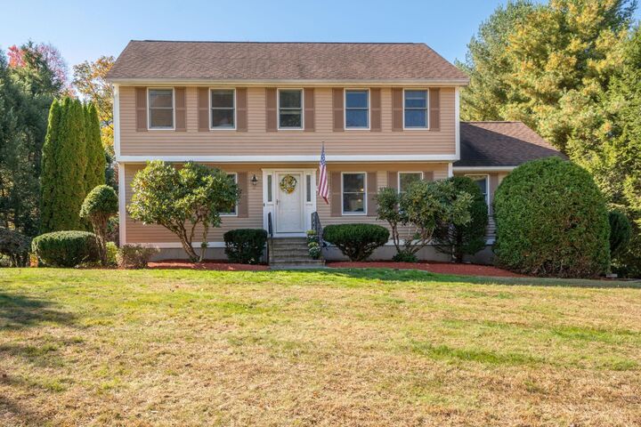 Property Photo:  16 Moulton Drive  NH 03053 