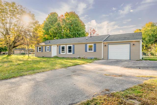 150 Hunter Drive  Benton Twp MI 49022 photo