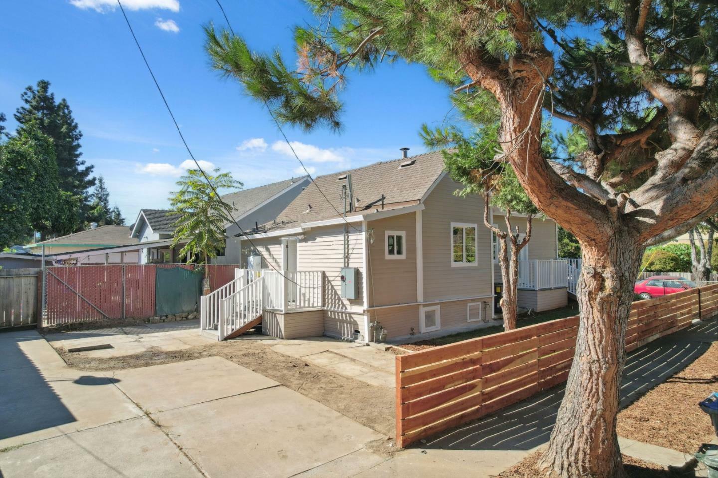 Property Photo:  502 Hannah Street  CA 95126 