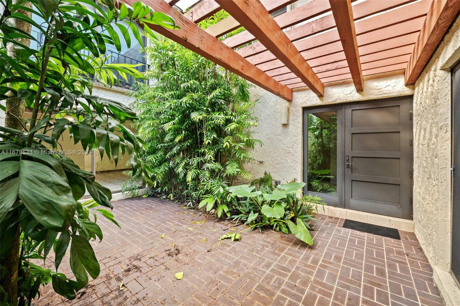 Property Photo:  551 Bargello Ave  FL 33146 