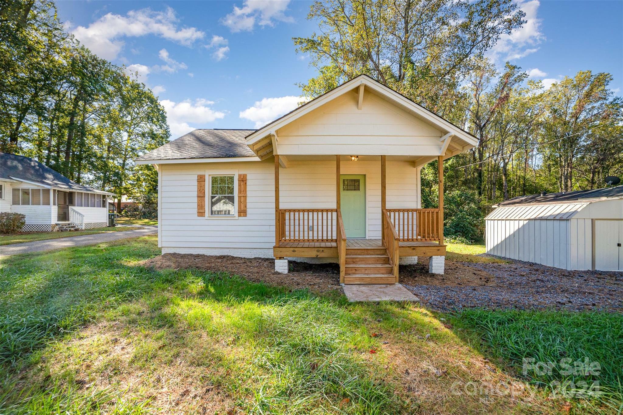 Property Photo:  617 Geer Street  NC 28098 