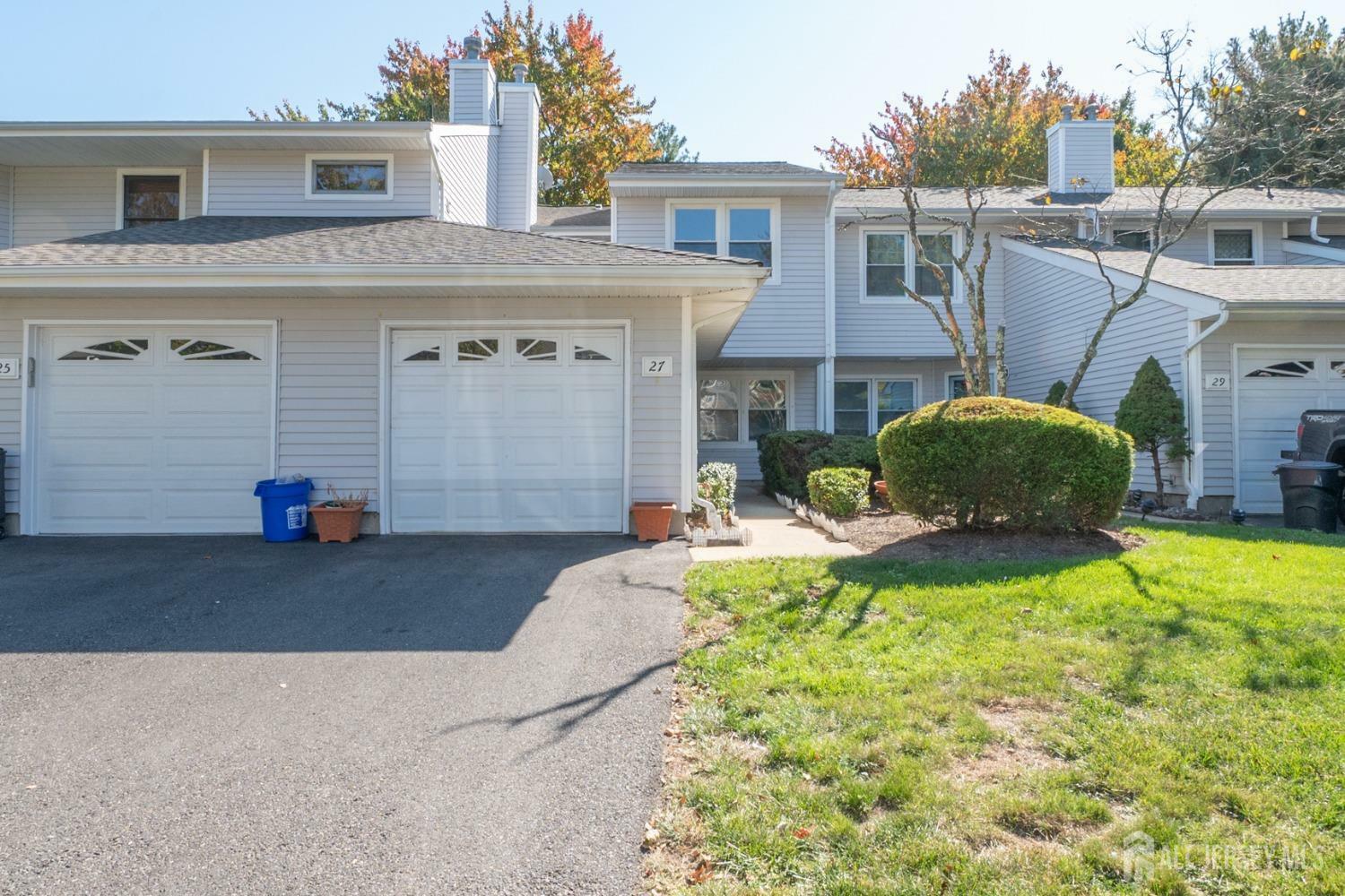 Property Photo:  27 Sandpiper Drive  NJ 08859 