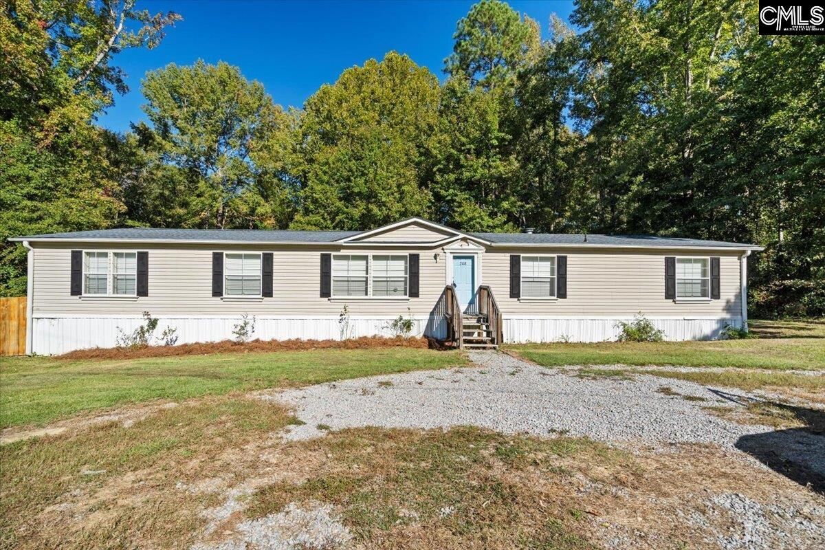 Property Photo:  208 W Elon  SC 29061 