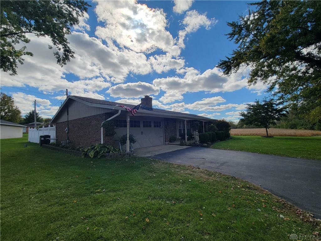 Property Photo:  2887 Dayton Springfield Road  OH 45506 