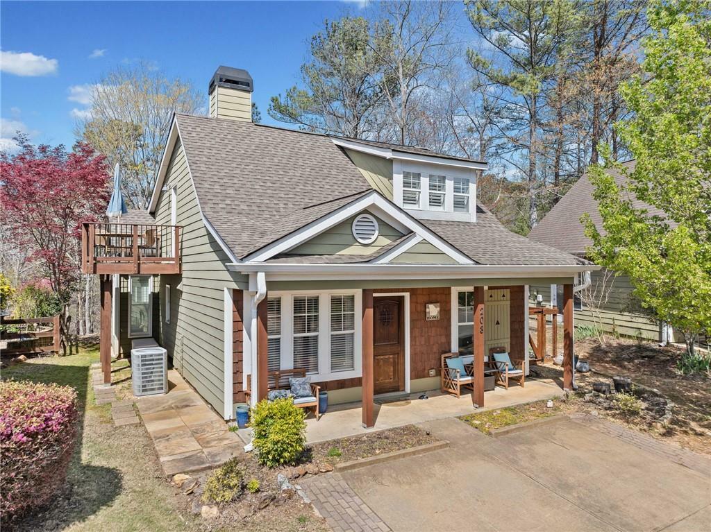 Property Photo: 208 Lakeside Drive GA 30183