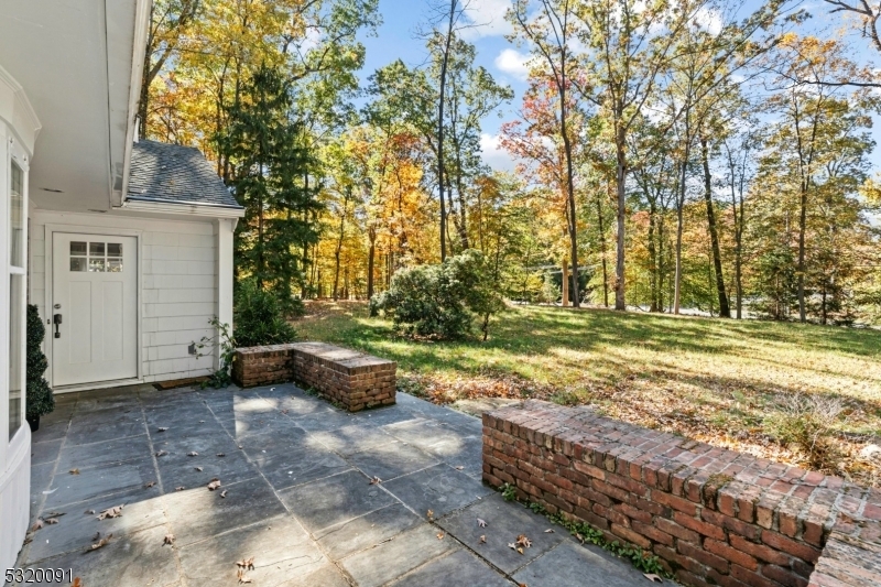 Property Photo:  76 Round Top Road  NJ 07059 