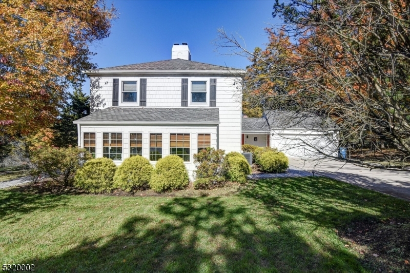 Property Photo:  23 Highwood Rd  NJ 08873 