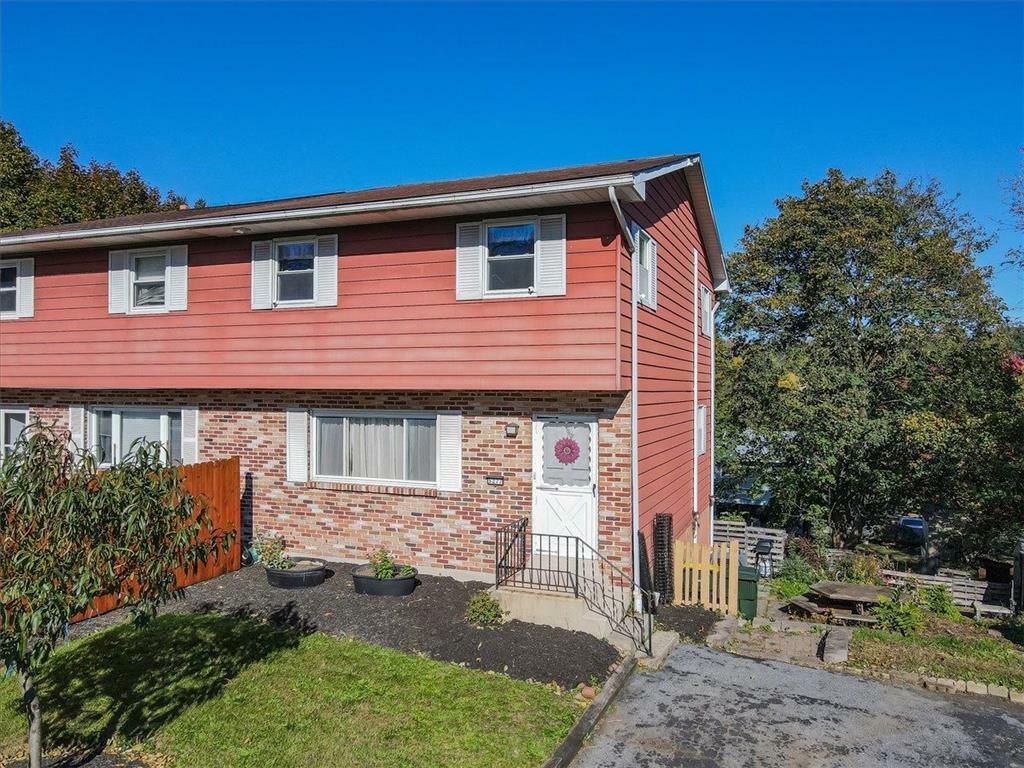 Property Photo:  5277 Thompson Street  PA 18053 