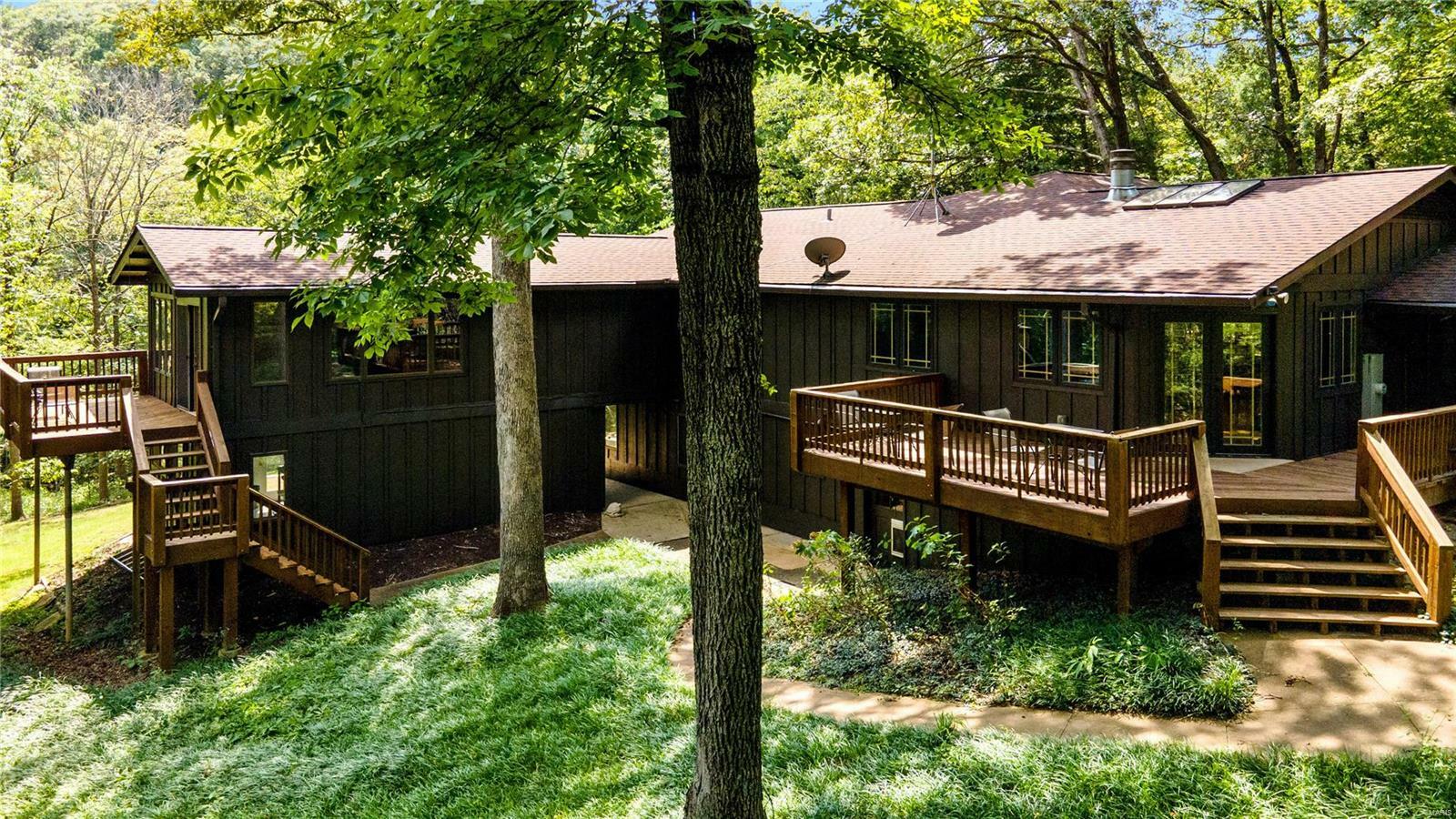 Property Photo:  43 Wildwood Drive  MO 63069 