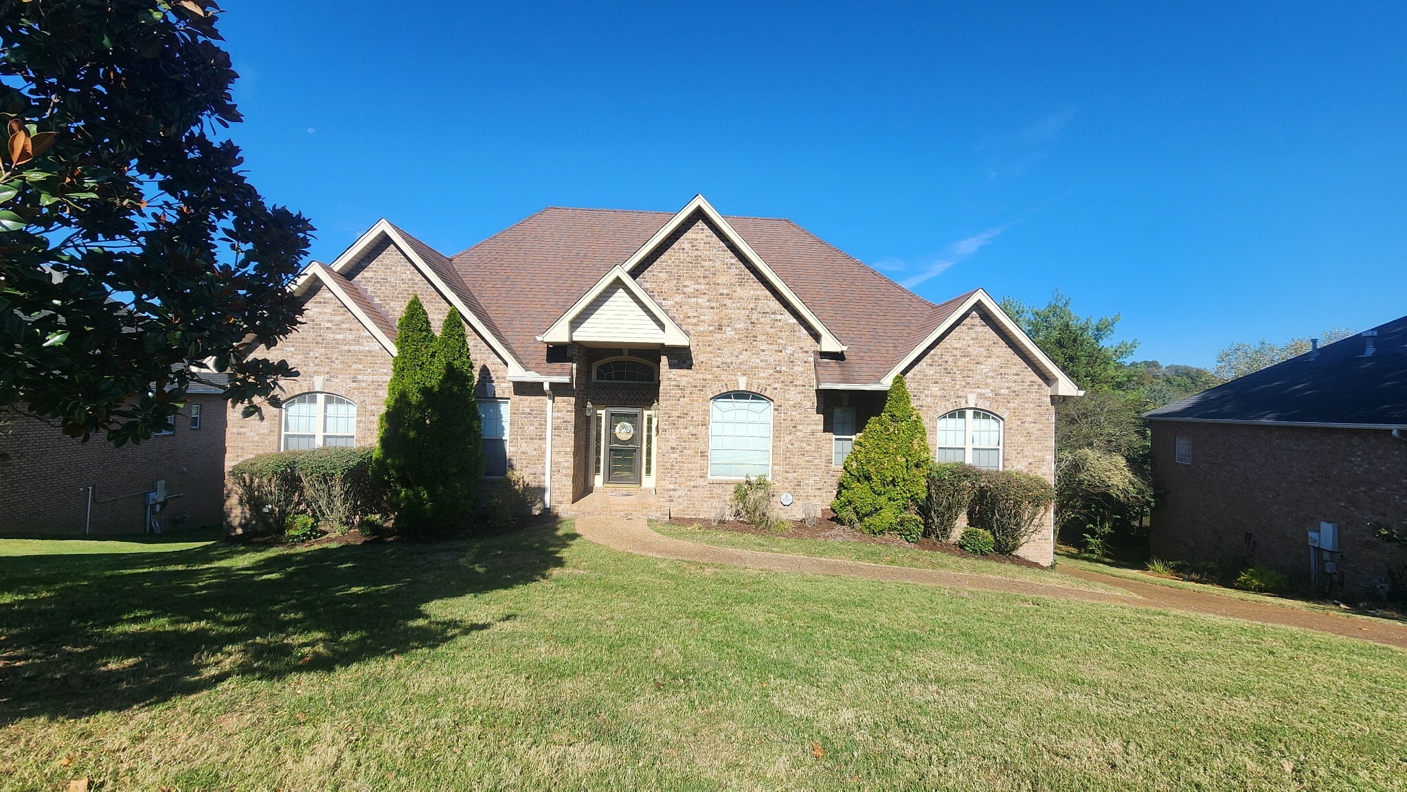 Property Photo:  135 Wynlands Cir  TN 37072 