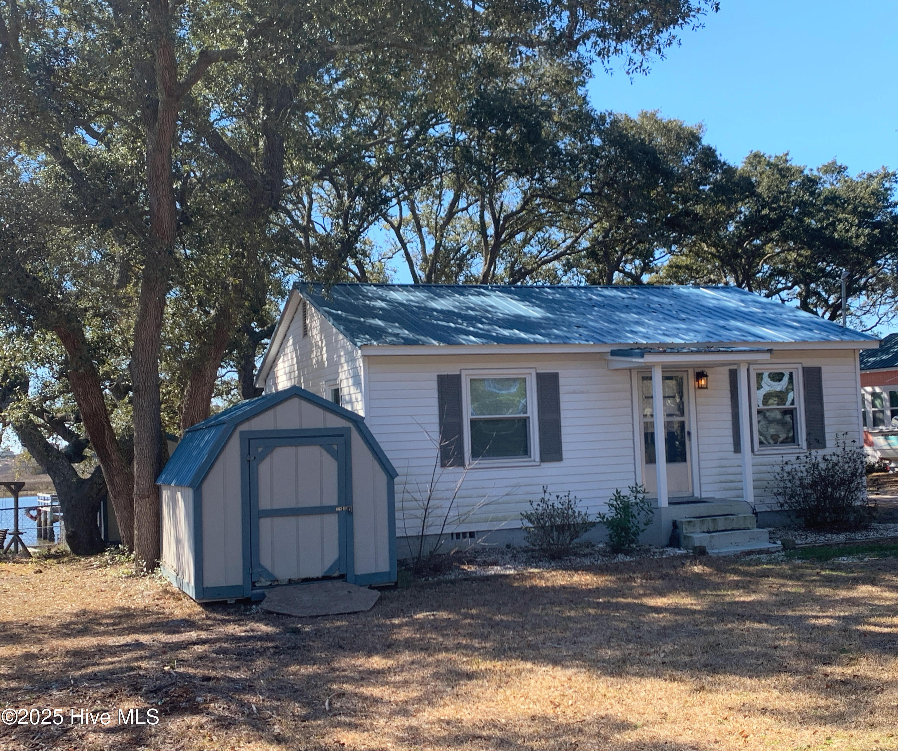 Property Photo: 447 Lockwood Folly Road SE NC 28422