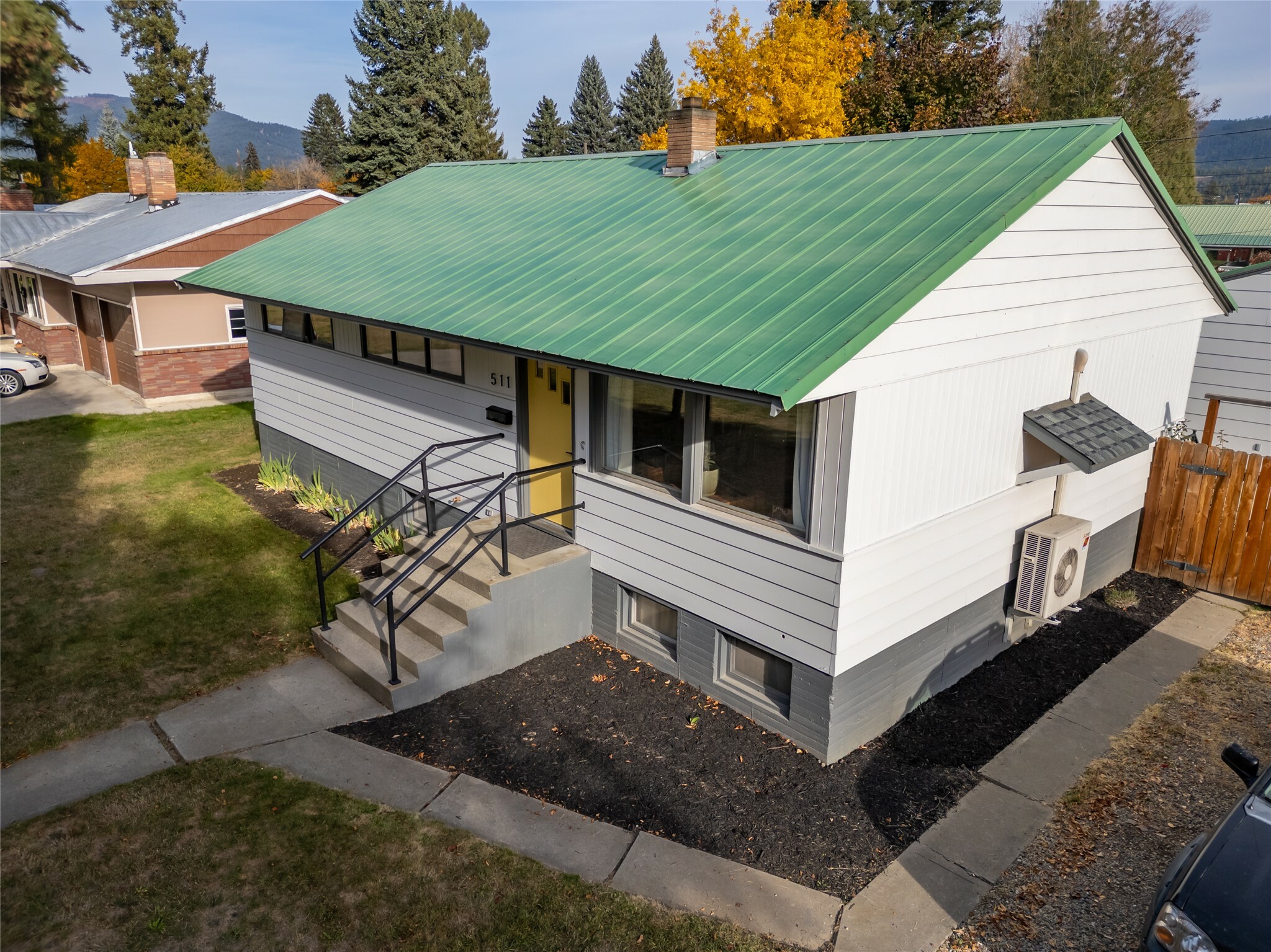 Property Photo:  511 Nevada Avenue  MT 59923 