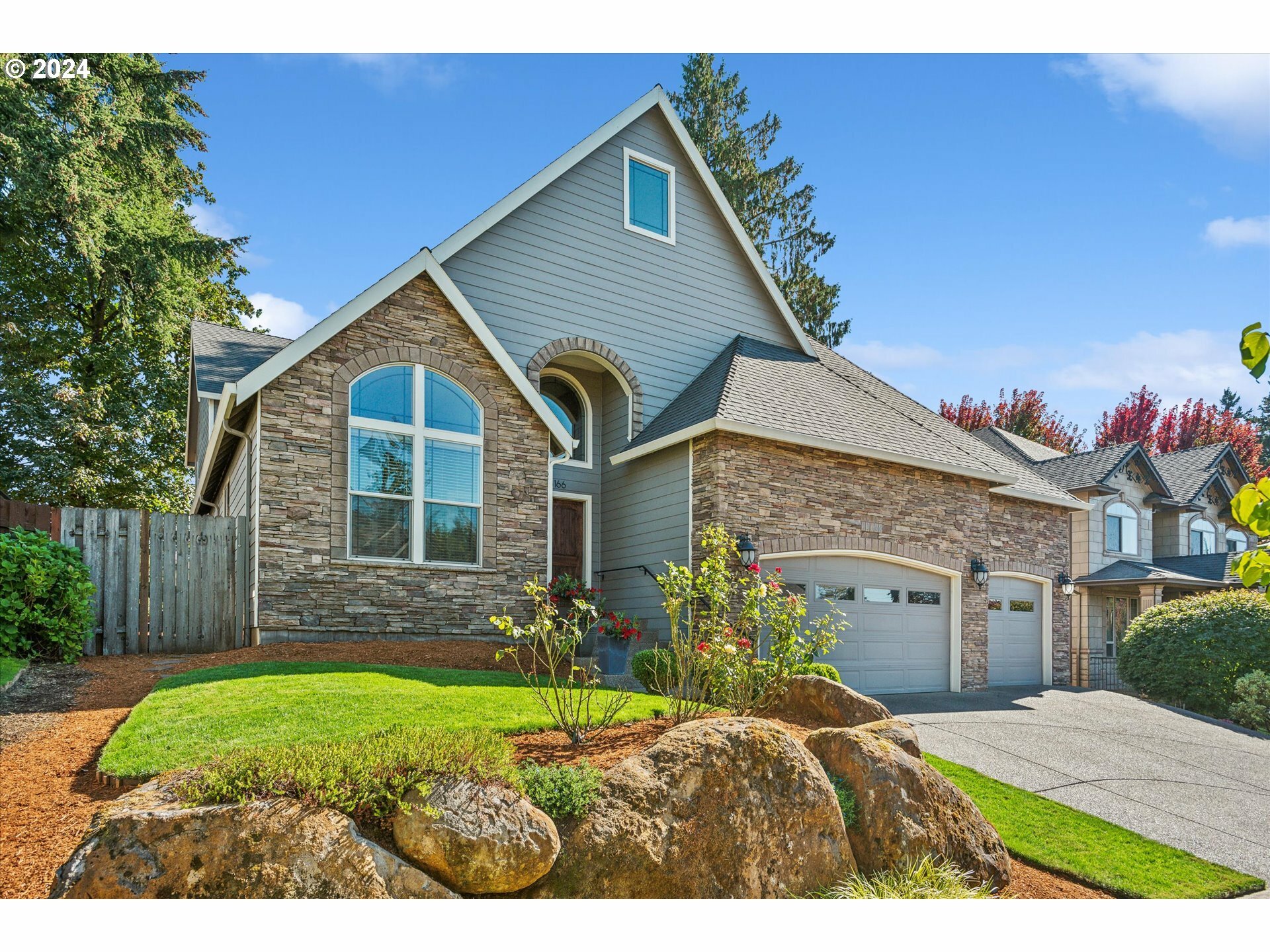 Property Photo:  13166 King Salmon Ct  OR 97045 