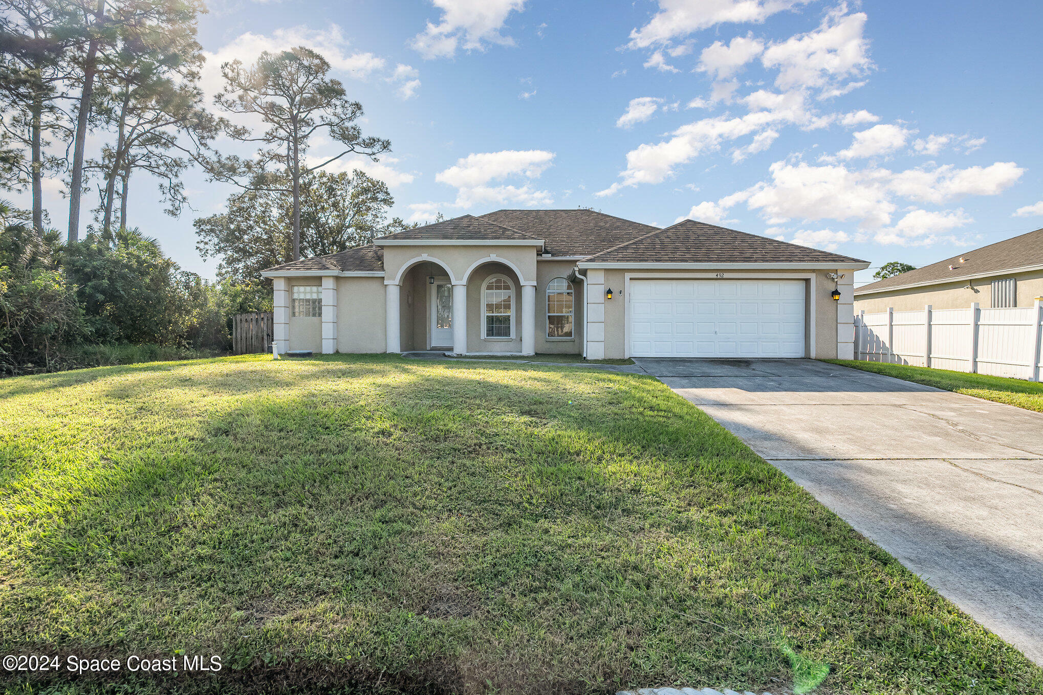 Property Photo:  492 Ellington Avenue SE  FL 32909 