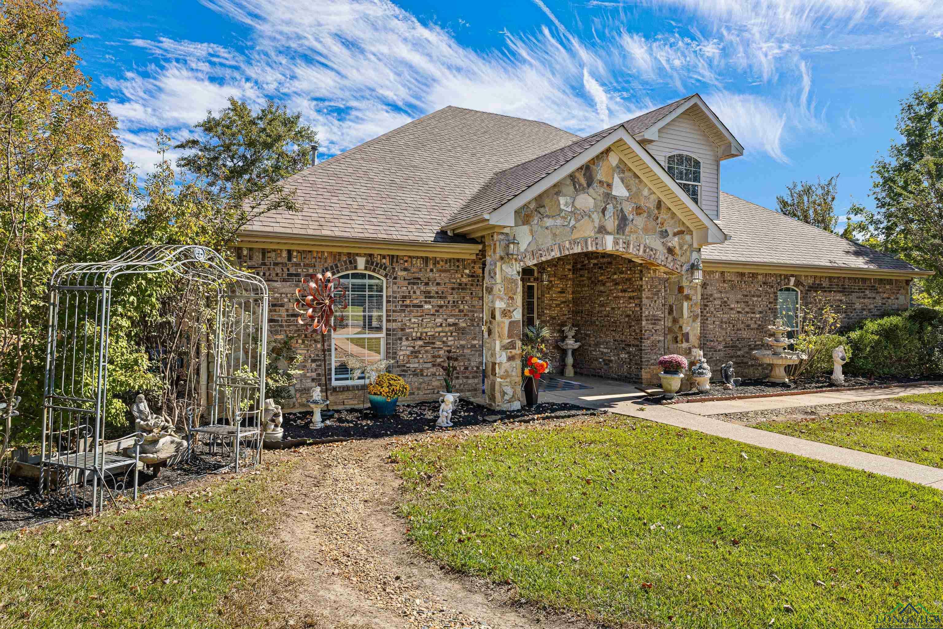 Property Photo:  1204 S White Oak Rd.  TX 75693 