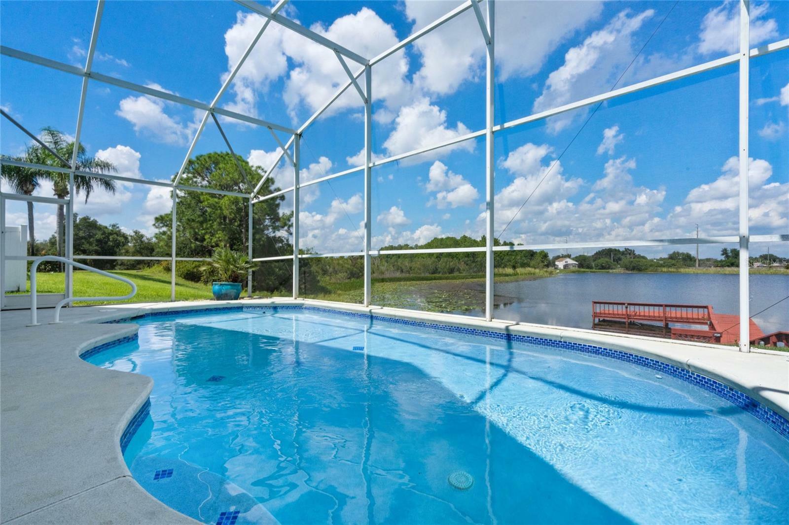 Property Photo:  534 Pine Lake View Drive  FL 33837 