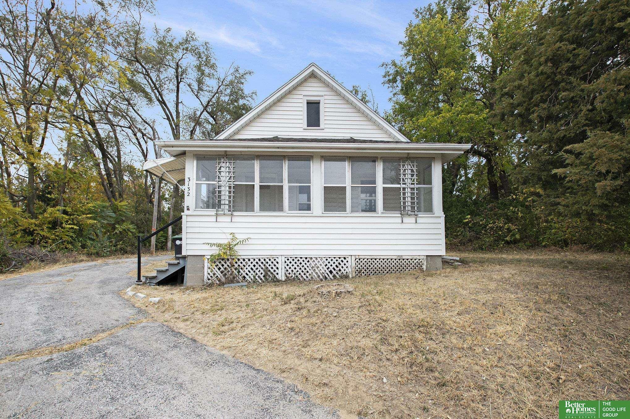 Property Photo:  3132 Craig Avenue  NE 68112 