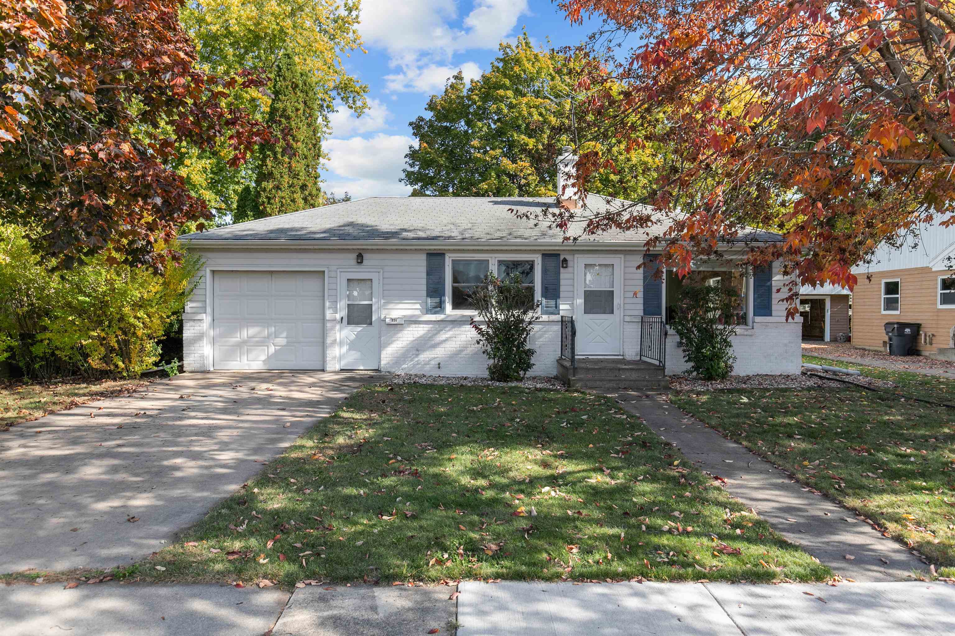 Property Photo:  934 Grove Street  WI 54956 