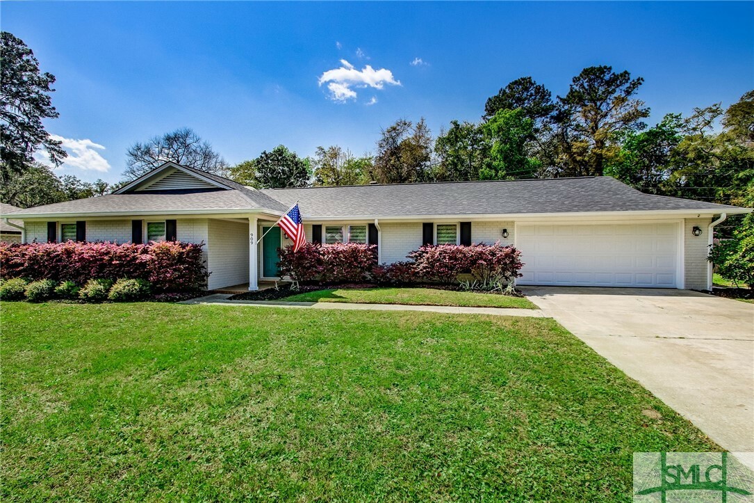 Property Photo:  909 Boxwood Drive  GA 31410 