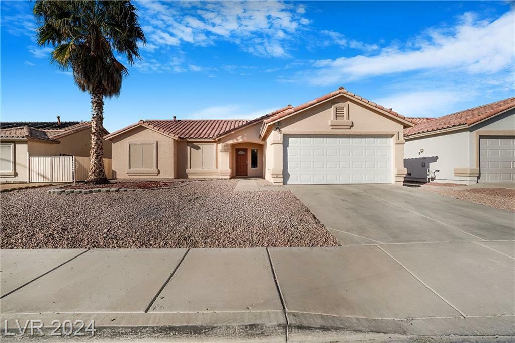 Property Photo:  1040 Juniper Ridge Avenue  NV 89015 