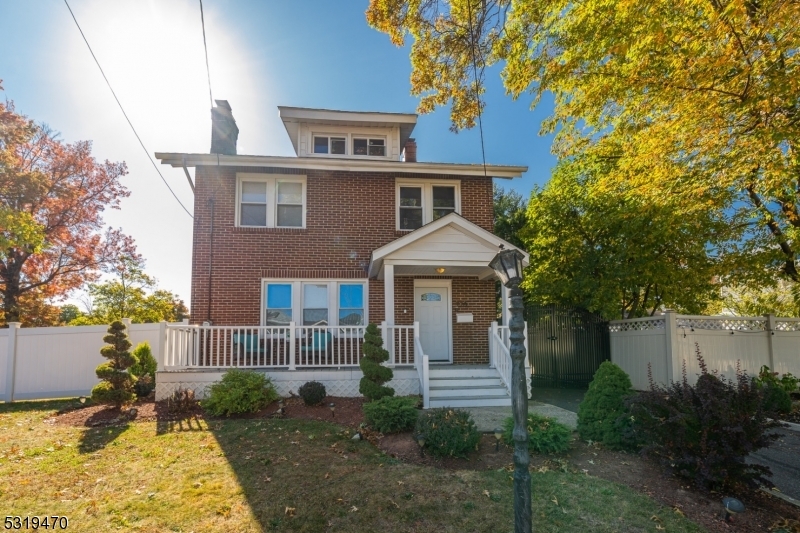 Property Photo:  770 Stone St  NJ 07065 