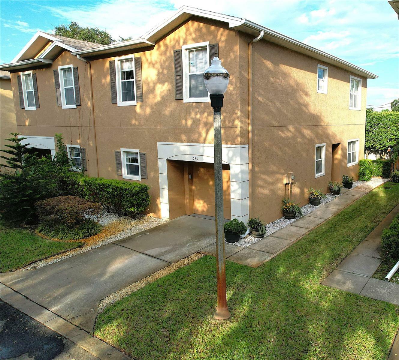 Property Photo:  253 Ashley Court  FL 34698 