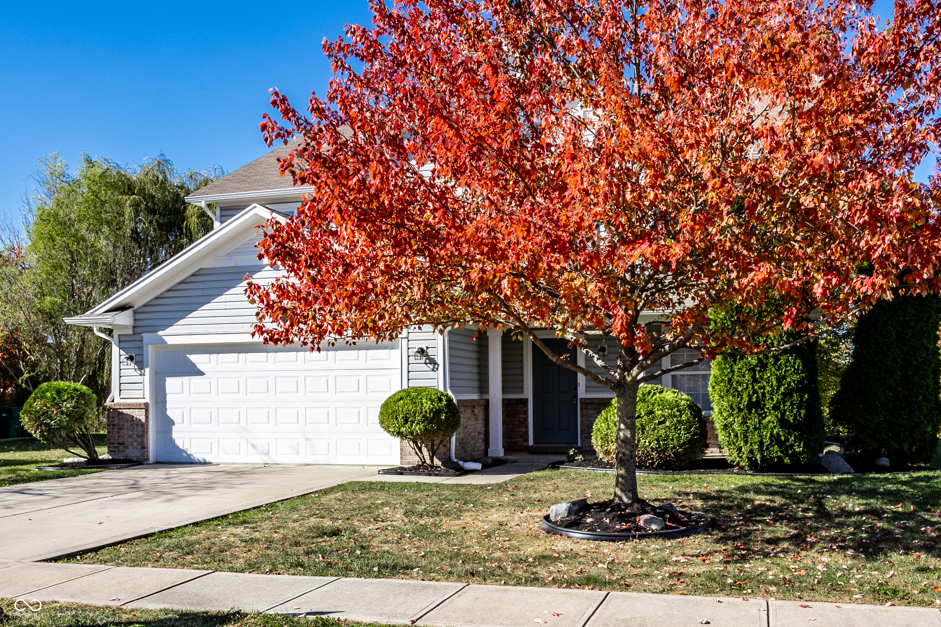 Property Photo:  1084 Northcliffe Drive  IN 46123 