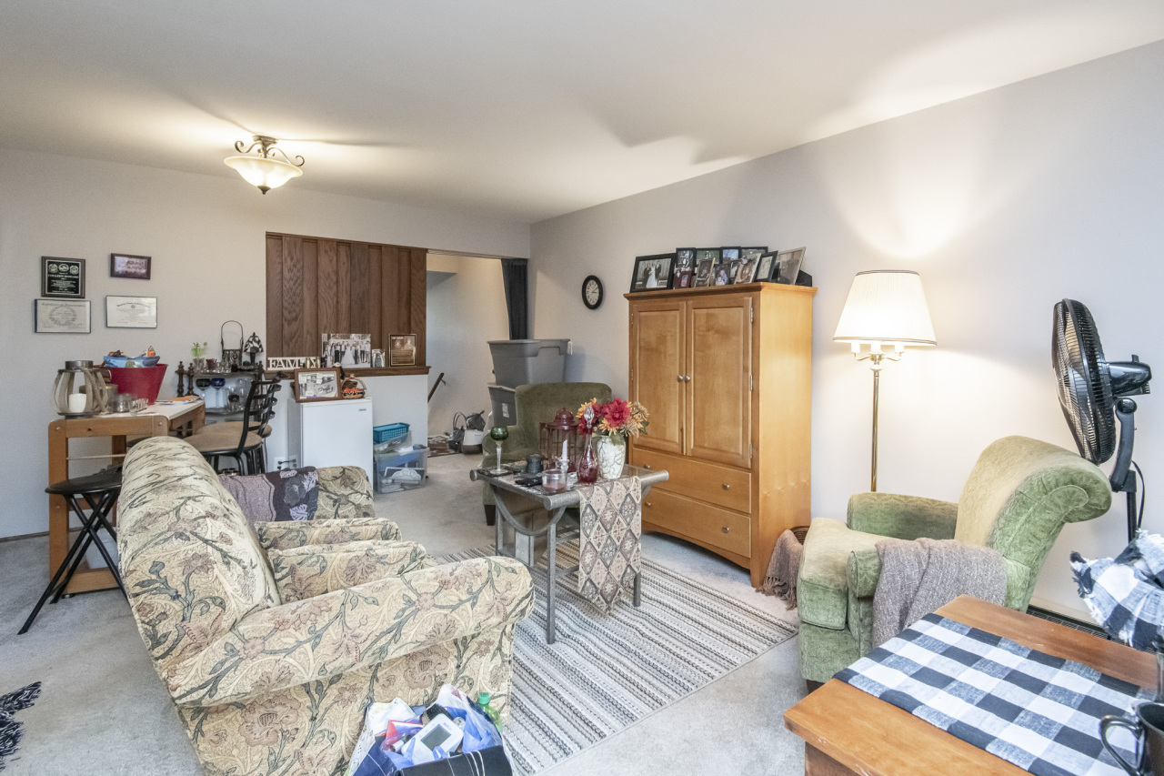 Property Photo:  309 Cheviot Chase - 4  WI 53186 