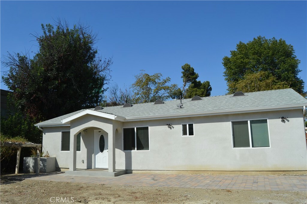 Property Photo:  9607 Orion  CA 91343 