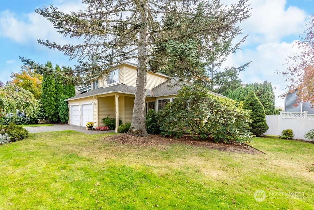 17625 NE 131st Place  Redmond WA 98052 photo