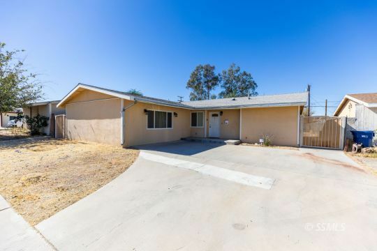 Property Photo:  247 N Norma St  CA 93555 