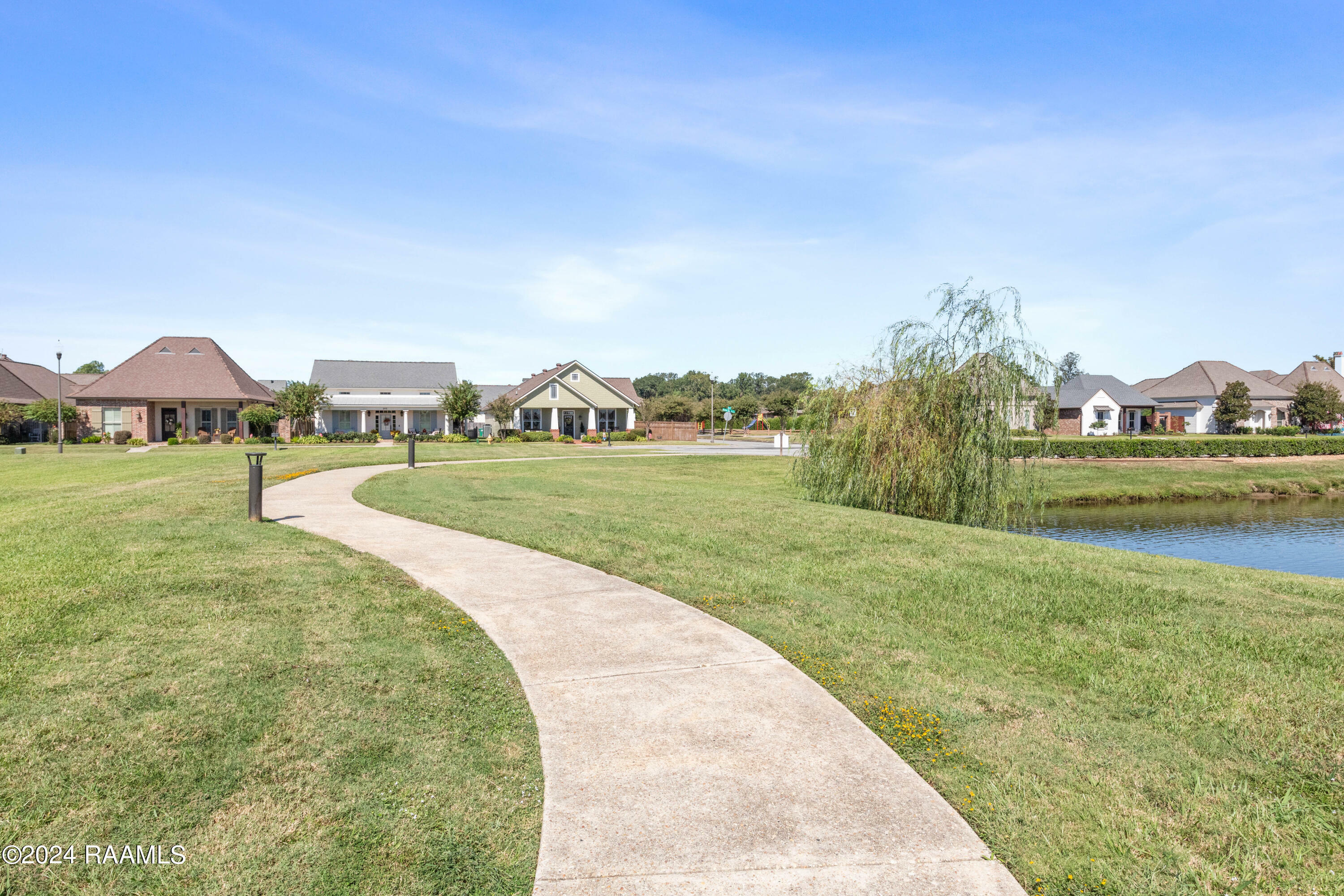 Property Photo:  204 Shadow Springs Drive  LA 70508 