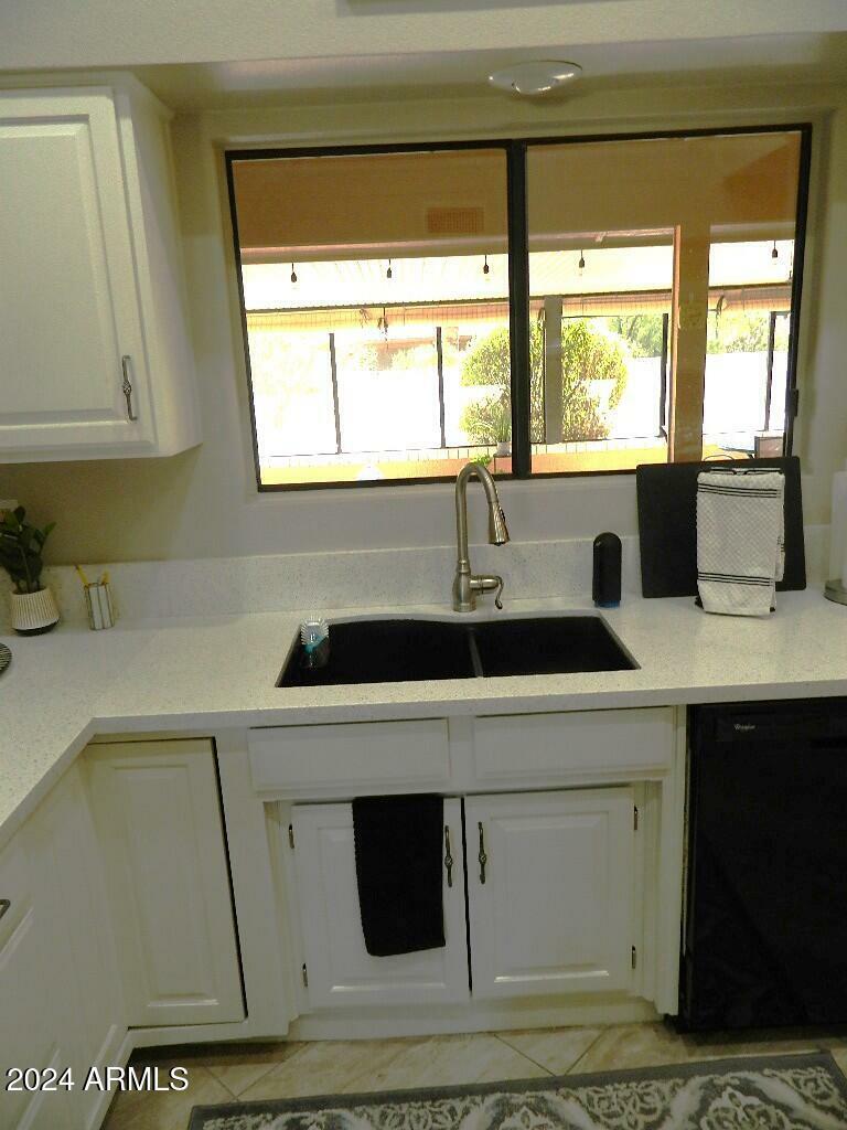 Property Photo: 13931 W Oak Glen Drive AZ 85375