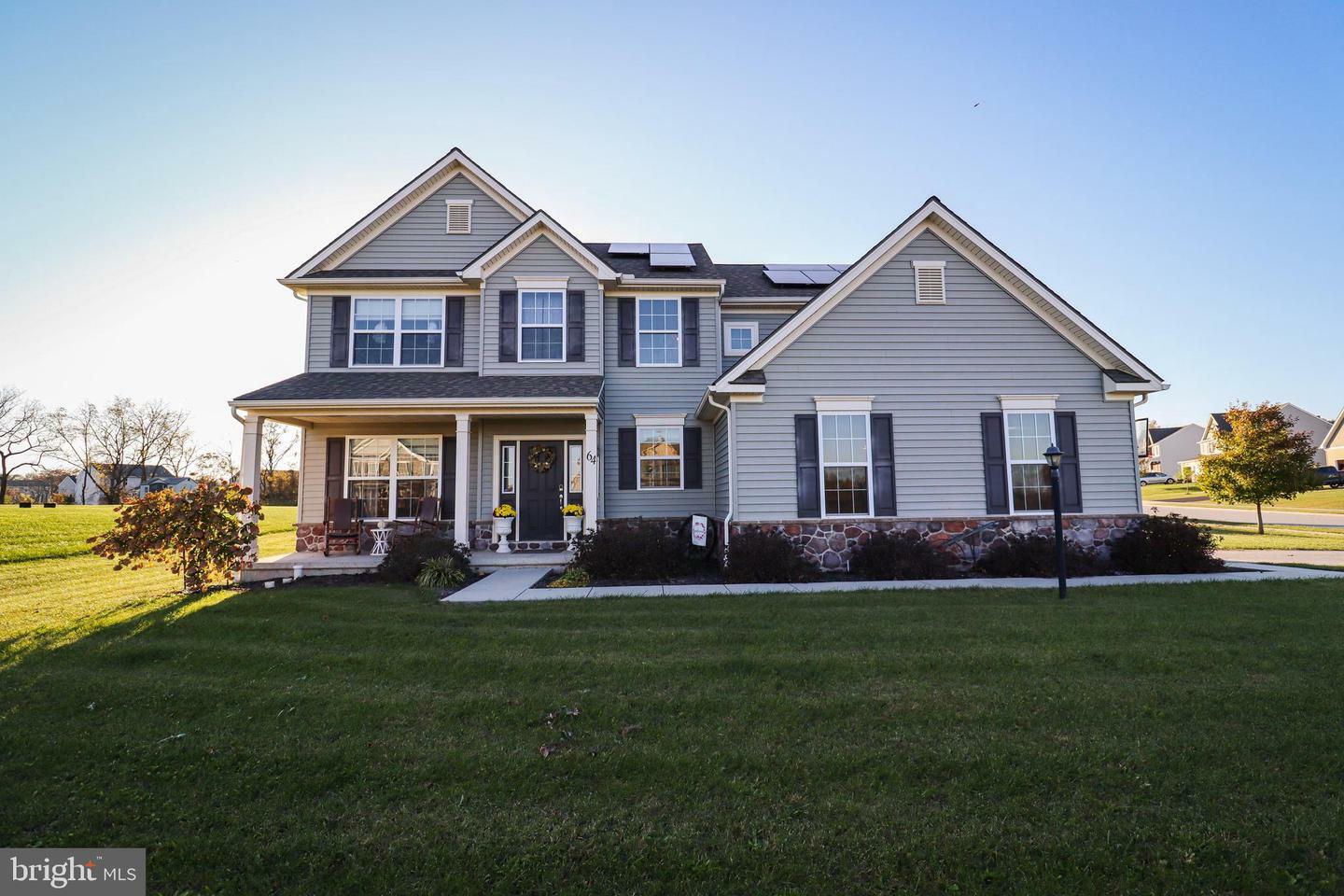 Property Photo:  64 Holly Court  PA 17316 