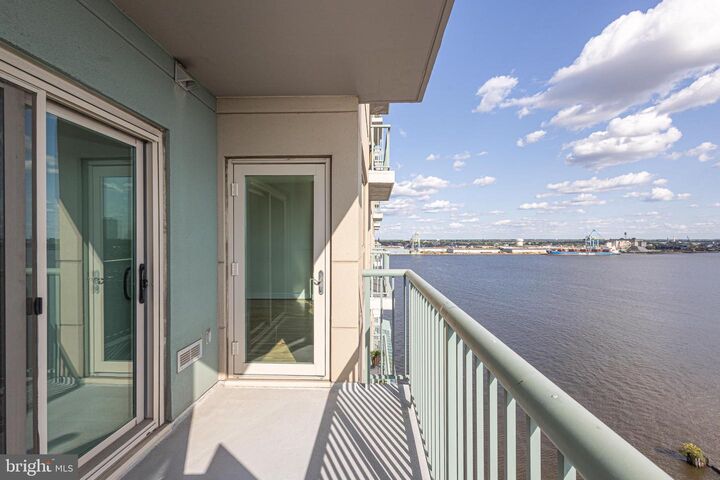 Property Photo:  717 S Chris Columbus Boulevard 1210  PA 19147 