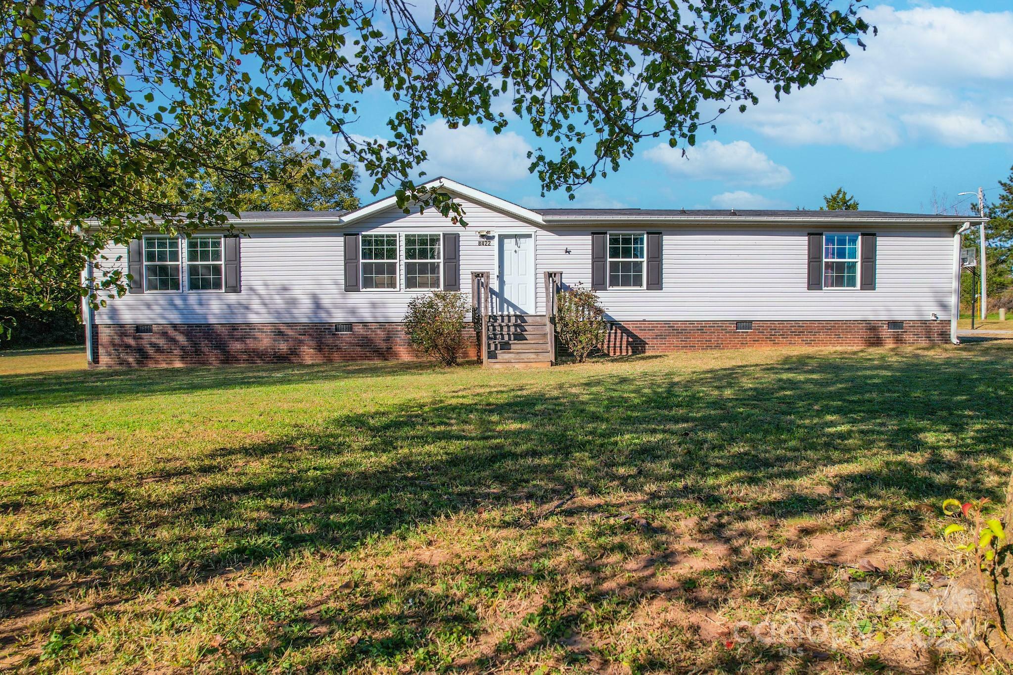 Property Photo:  8422 Dogwood Drive  NC 28081 