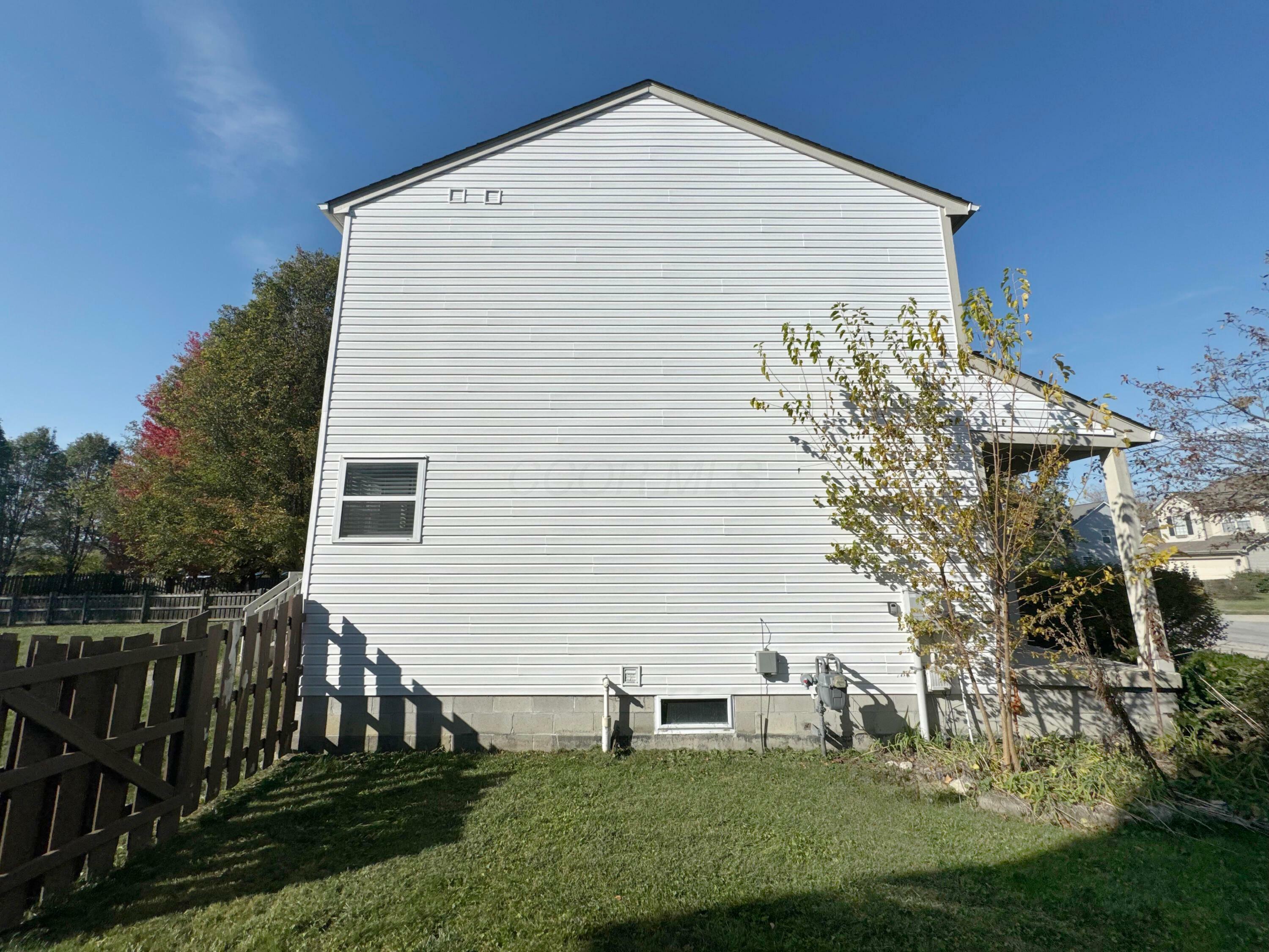 Property Photo:  6377 Pinefield Drive  OH 43026 