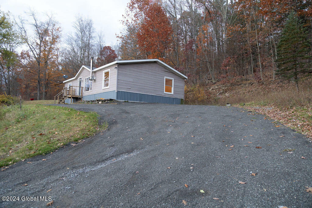 Property Photo:  1124 Keyserkill Road  NY 12122 