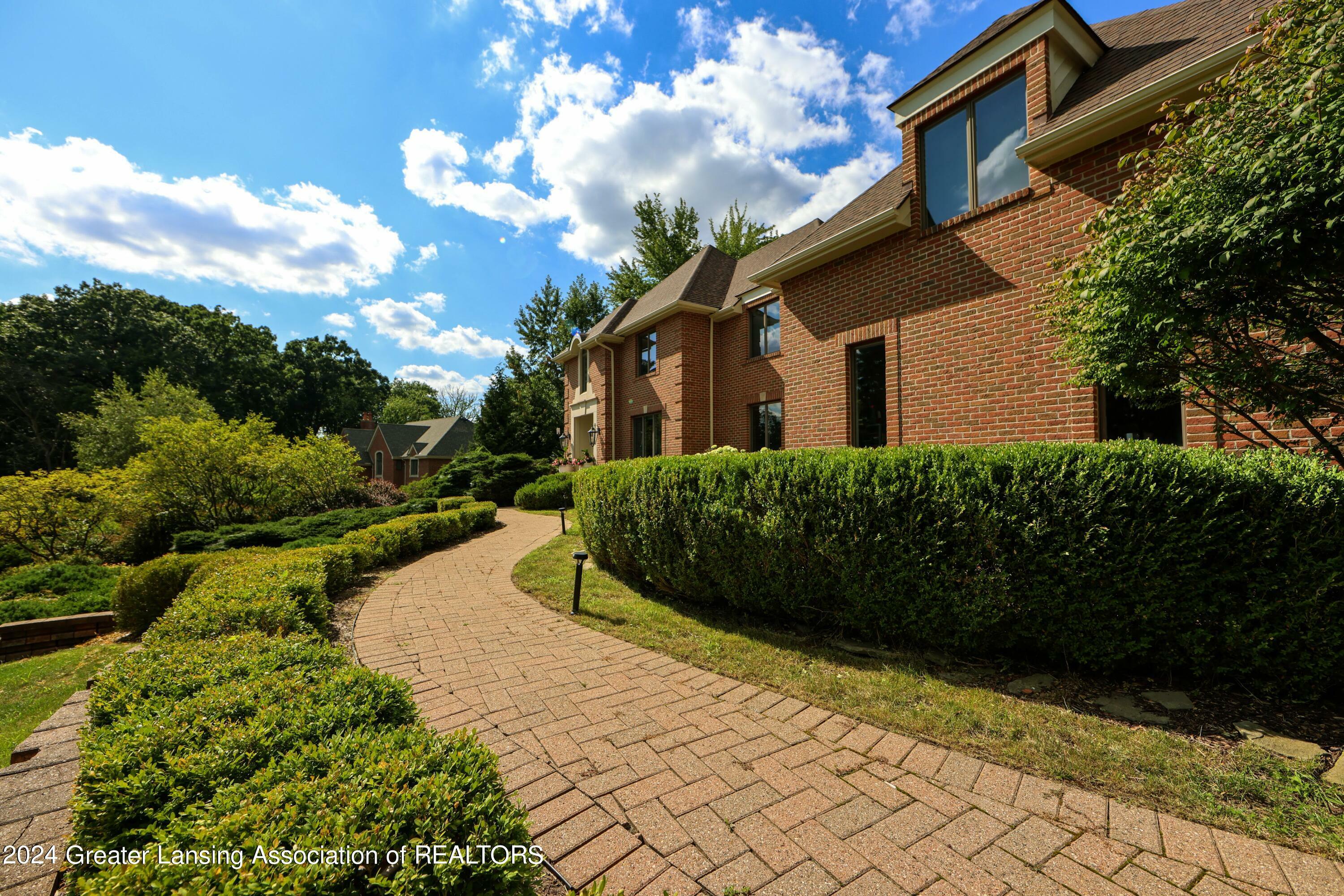 Property Photo:  2454 Pine Hollow Drive  MI 48823 